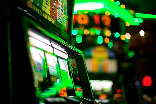 Live dealer table on konoha777 Singapore Pools showing multiple camera angles